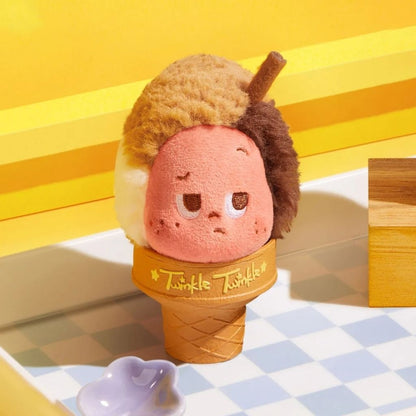 [100% Authentic] Twinkle Twinkle Moon Gelato Series Ice Cream Plush Pendant Keychain