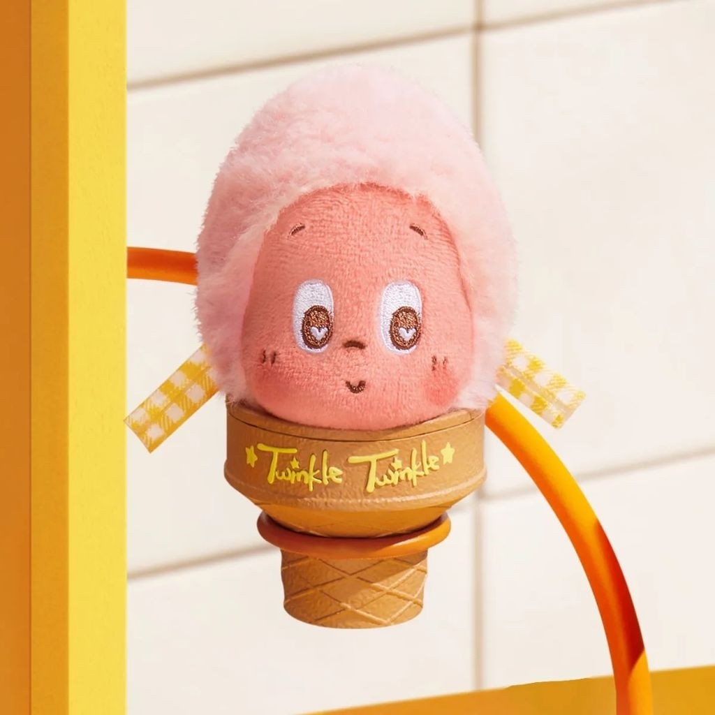 [100% Authentic] Twinkle Twinkle Moon Gelato Series Ice Cream Plush Pendant Keychain